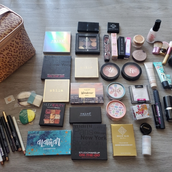 Too Faced Other - ~HUGE Makeup Bundle~